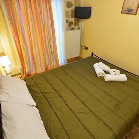 φιλάνθη * Κάτω Τρίκαλα Κορινθίας