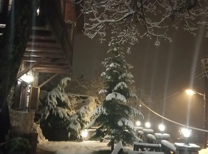 φιλάνθη * Κάτω Τρίκαλα Κορινθίας