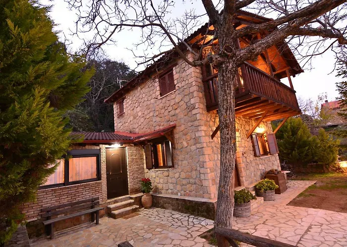 φιλάνθη Κάτω Τρίκαλα Κορινθίας